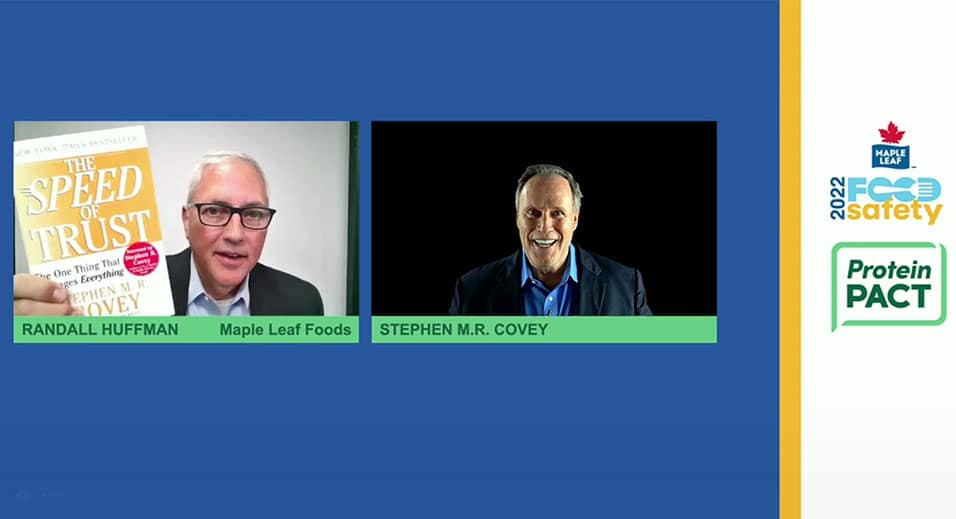 Randy Huffman et Stephen M.R. Covey présentent au Symposium sur la sécurité alimentaire 2022