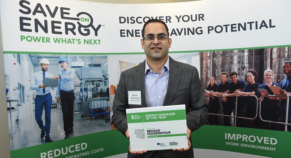 Behzad Hosseinpour reçoit le prix Energy Manager of the Year