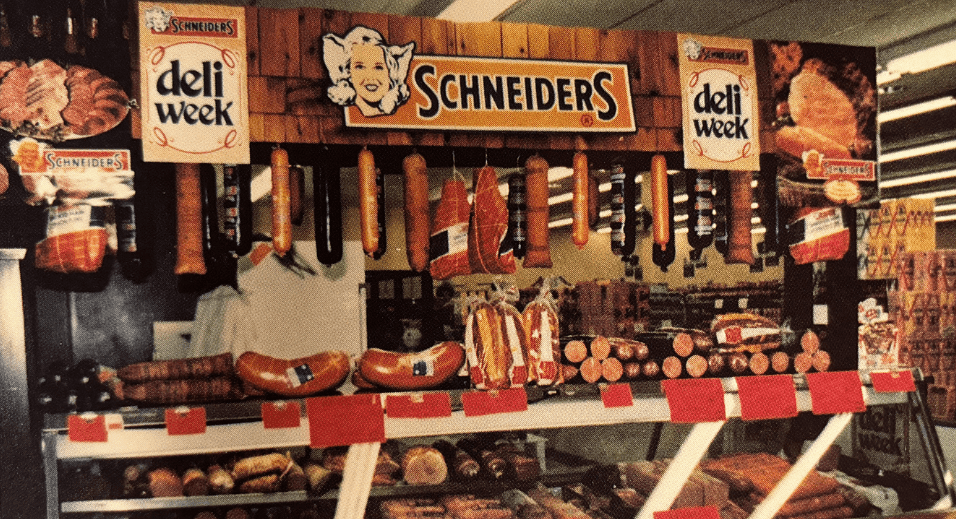 photo historique montrant tous les produits Schneiders originaux