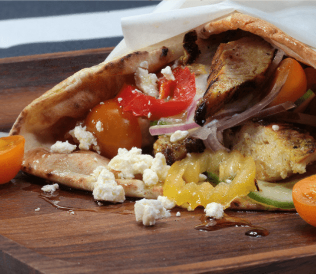 Image de la recette de gyros au poulet Mina