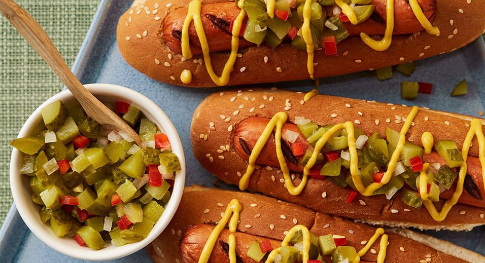 pickle de gallo hot dogs